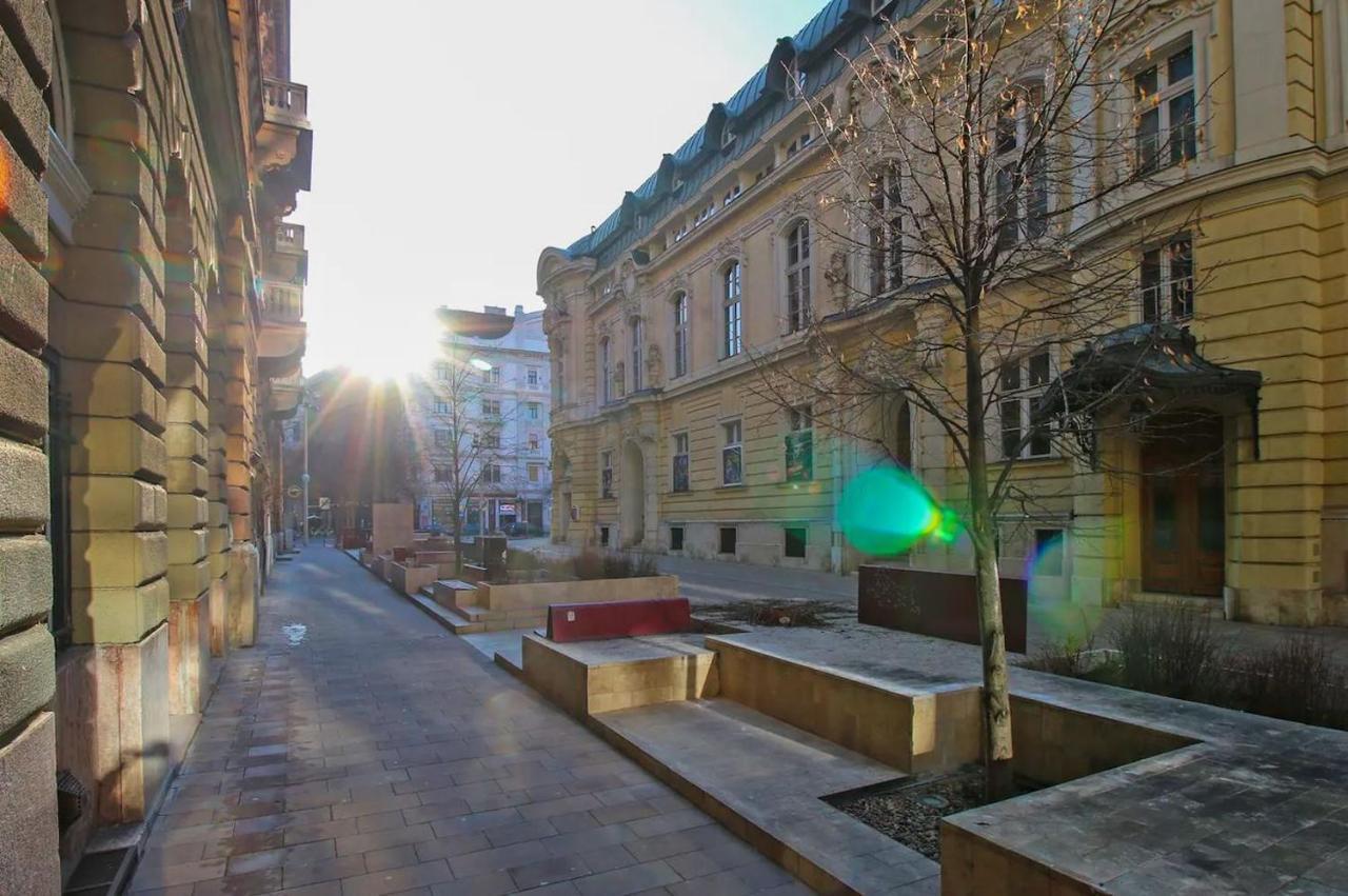 Cosy Cottage - Cheerful Apartment In The Center Budapest Exterior foto